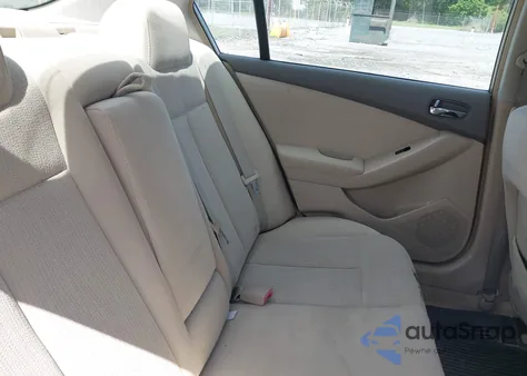 2010 Nissan Altima 2.5 S z USA, uszkodzony, nr VIN 1N4AL2AP4AN453535